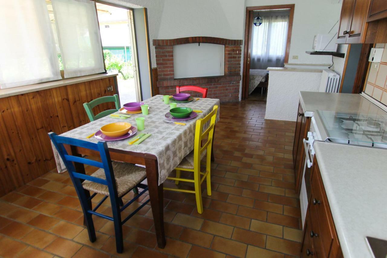 La Petite Maison Villa Sirmione Buitenkant foto